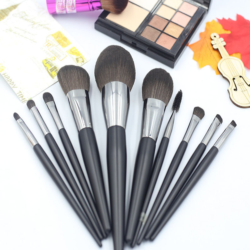 natural wood natural makeup brush set with black handle-03